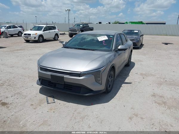 2025 KIA K4 LXS