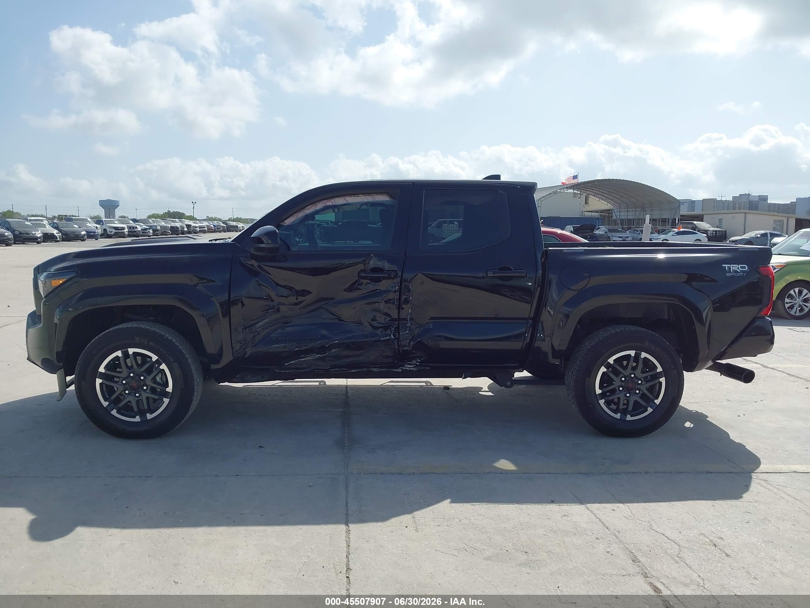 2025 TOYOTA TACOMA TRD SPORT