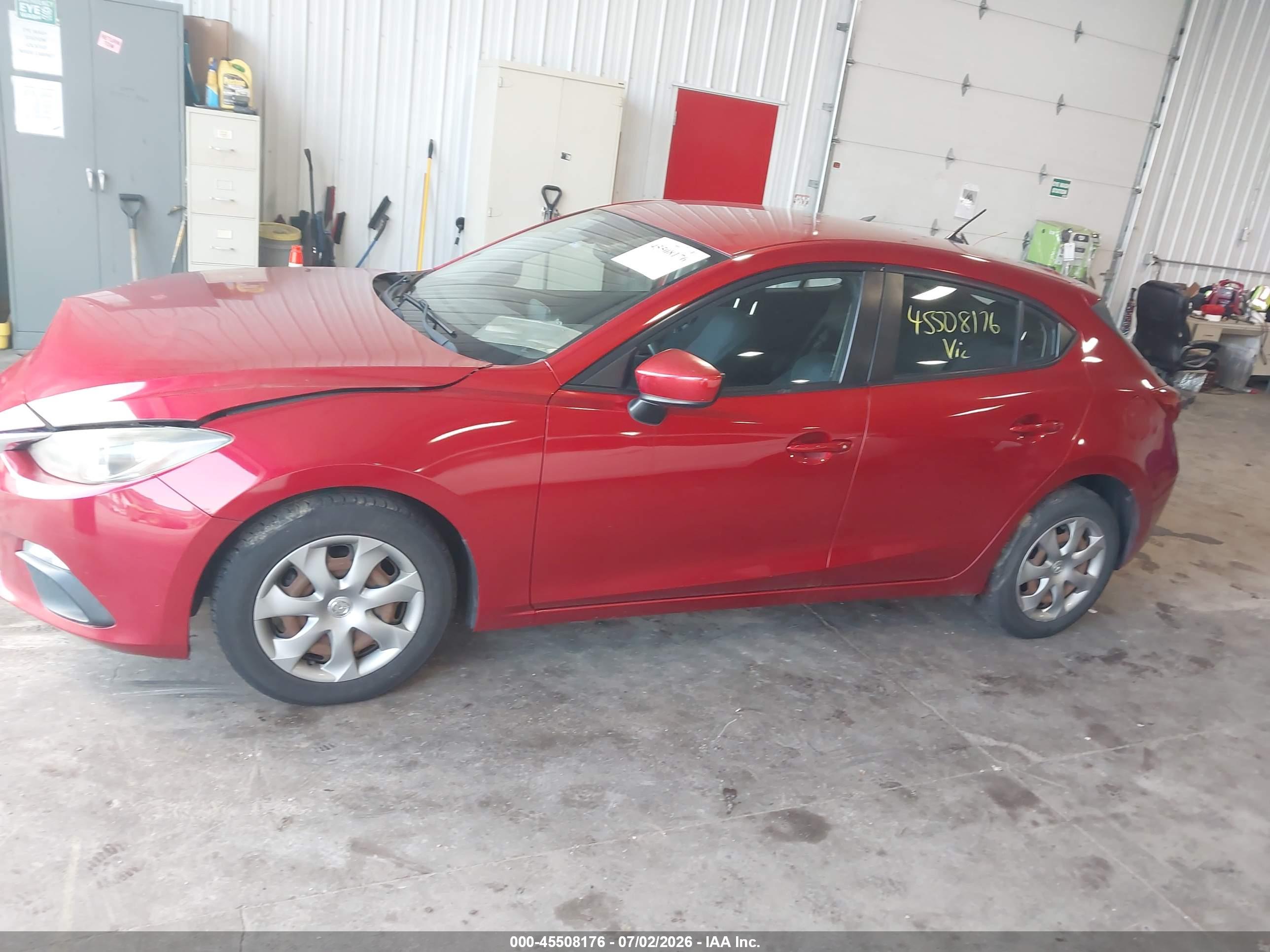 2016 MAZDA MAZDA3 I SPORT