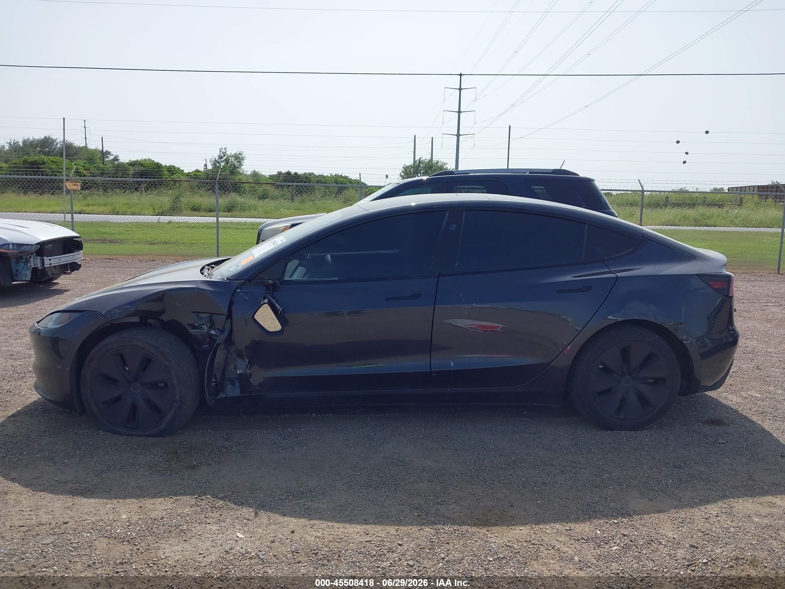 2024 TESLA MODEL 3
