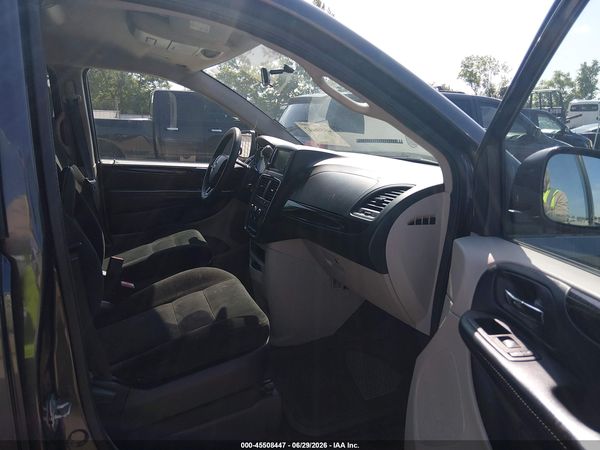 2016 DODGE GRAND CARAVAN SE — I5