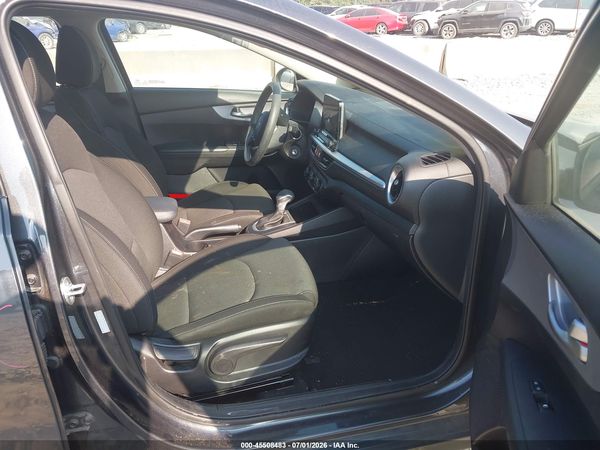 2022 KIA FORTE LXS