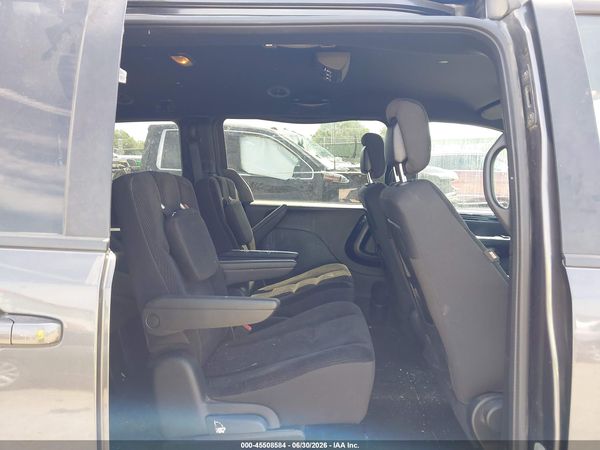 2018 DODGE GRAND CARAVAN SE PLUS — I8