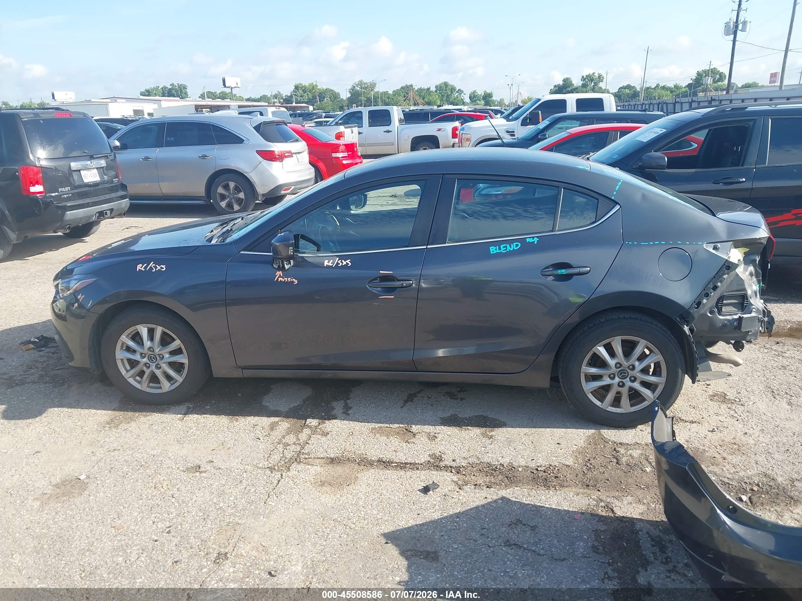 2016 MAZDA MAZDA3 I SPORT