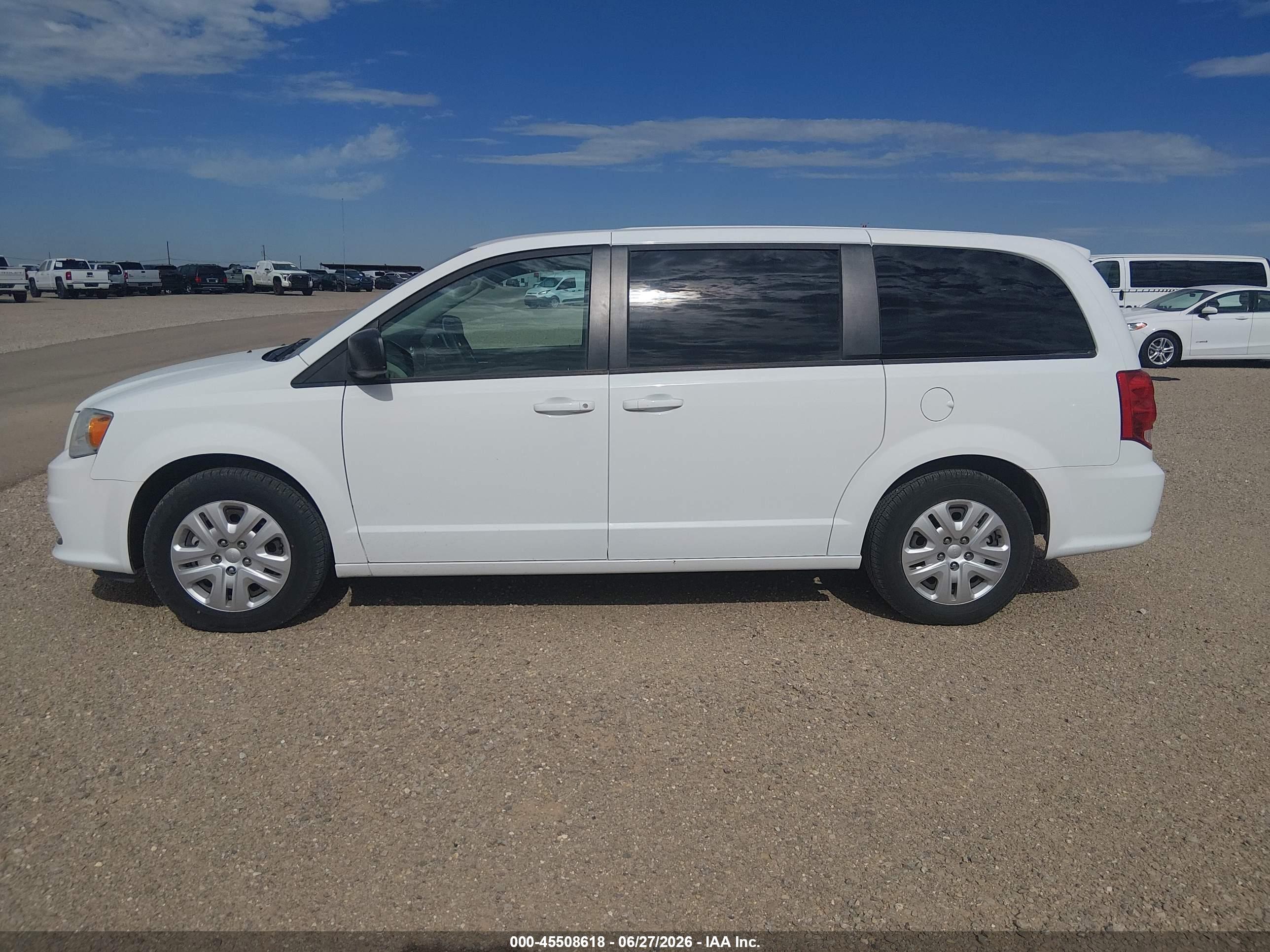 2018 DODGE GRAND CARAVAN SE