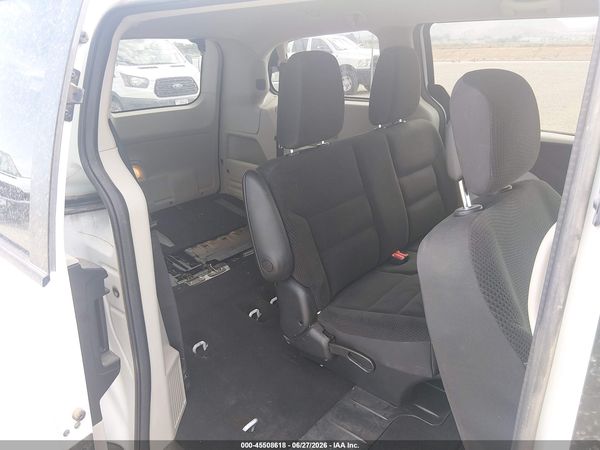 2018 DODGE GRAND CARAVAN SE