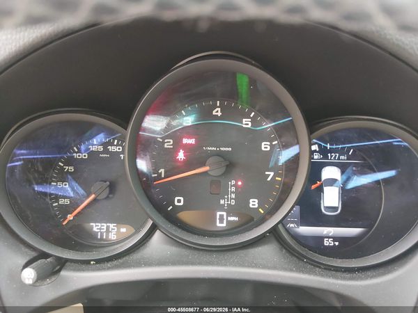 2018 PORSCHE MACAN