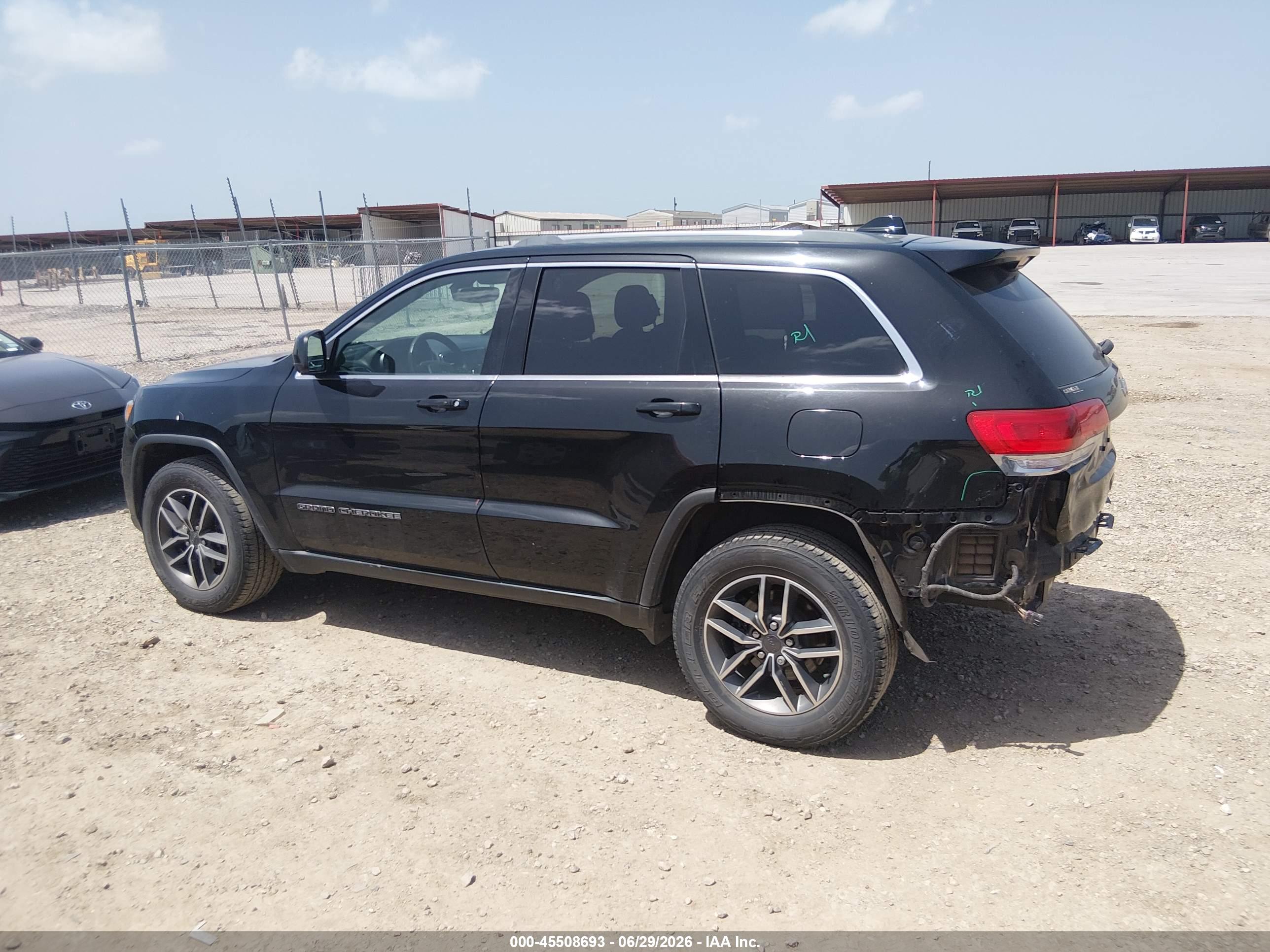 2019 JEEP GRAND CHEROKEE LAREDO E 4X2