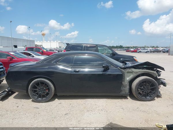 2018 DODGE CHALLENGER SXT PLUS