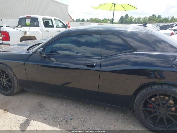 2018 DODGE CHALLENGER SXT PLUS