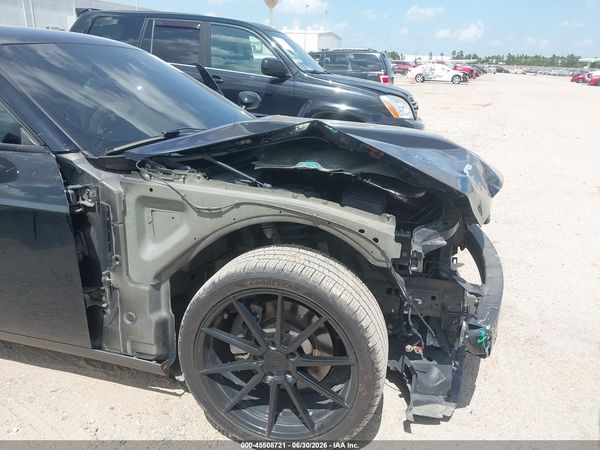 2018 DODGE CHALLENGER SXT PLUS