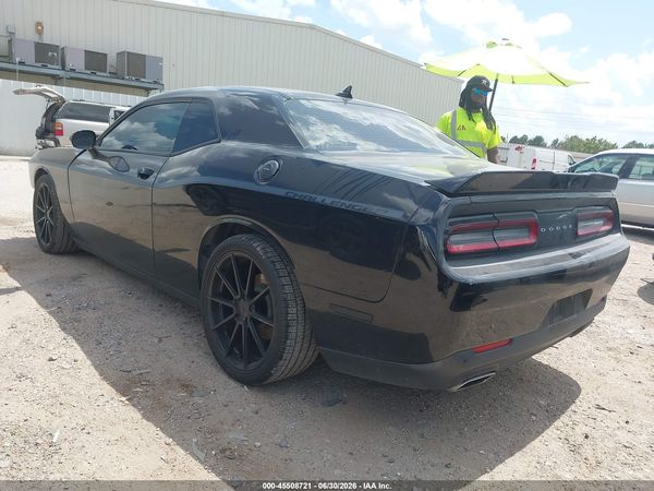 2018 DODGE CHALLENGER SXT PLUS