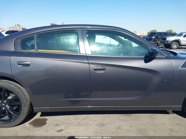 2017 DODGE CHARGER SXT RWD