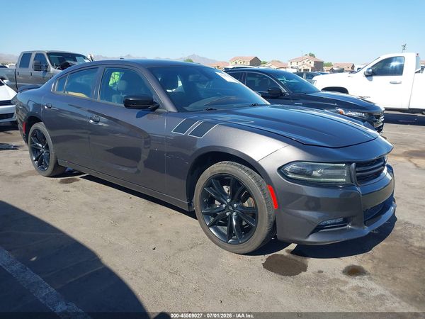 2017 DODGE CHARGER SXT RWD