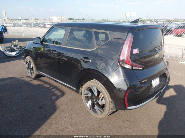 2023 KIA SOUL GT-LINE