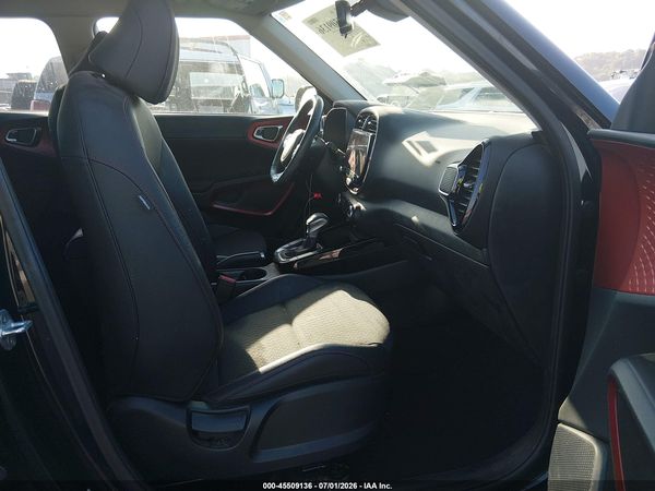 2023 KIA SOUL GT-LINE