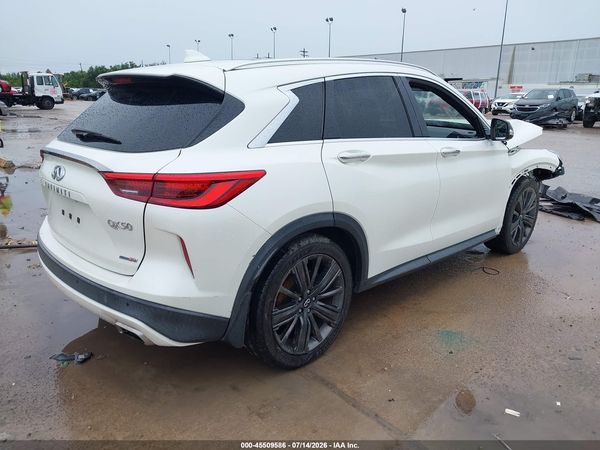 2020 INFINITI QX50 — I4