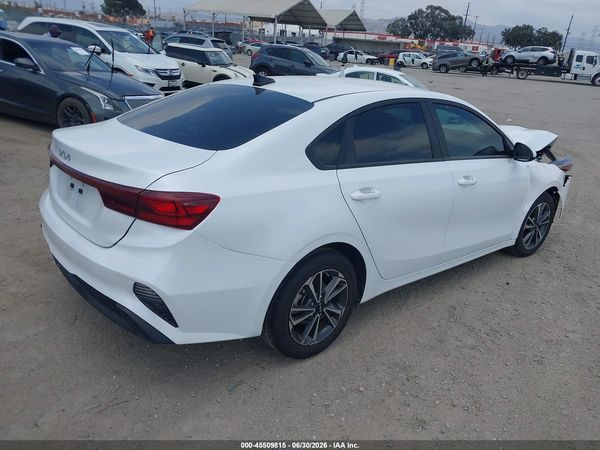 2024 KIA FORTE LXS