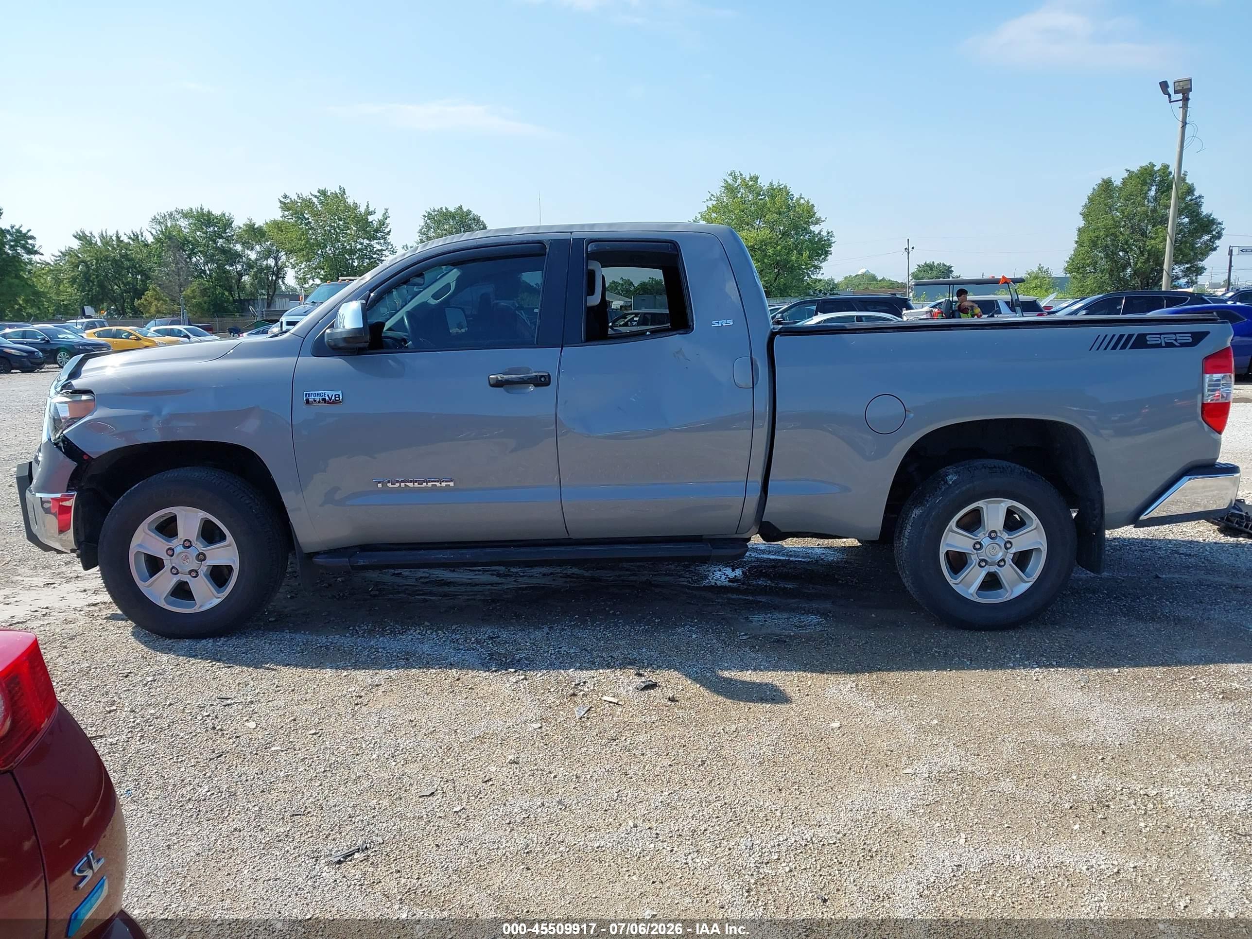 2020 TOYOTA TUNDRA SR5