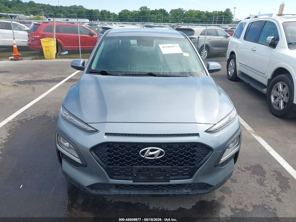 2021 HYUNDAI KONA SE