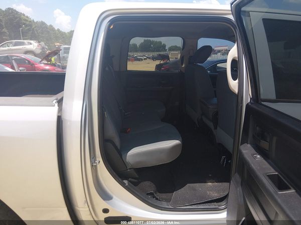 2016 RAM 1500 EXPRESS
