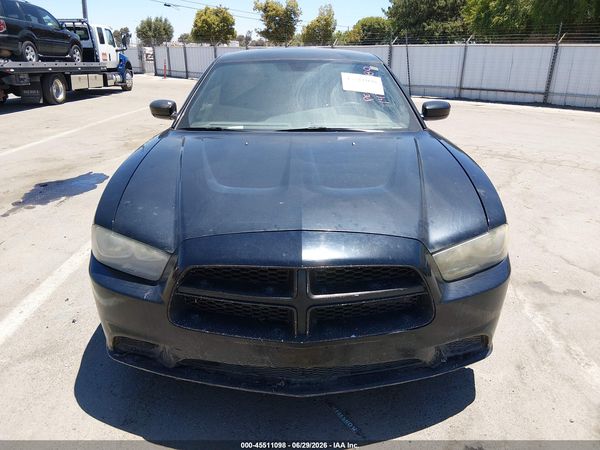 2014 DODGE CHARGER SE