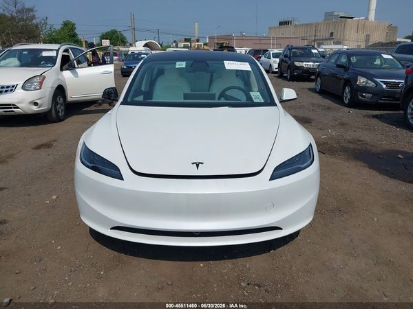 2026 TESLA MODEL 3