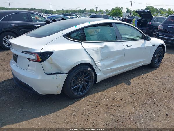 2026 TESLA MODEL 3