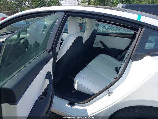 2026 TESLA MODEL 3