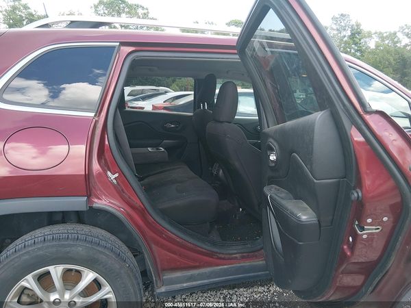 2019 JEEP CHEROKEE LATITUDE 4X4