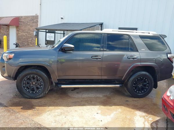 2016 TOYOTA 4RUNNER SR5