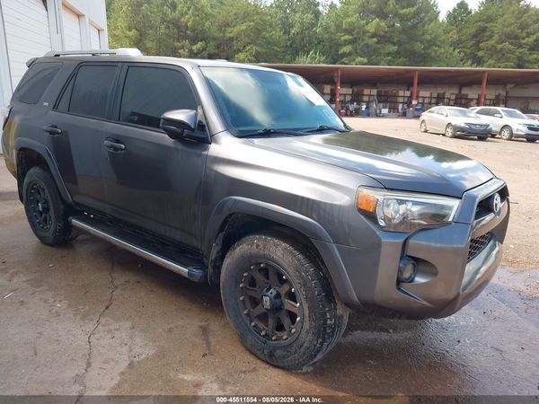 2016 TOYOTA 4RUNNER SR5