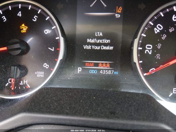 2019 TOYOTA RAV4 LE