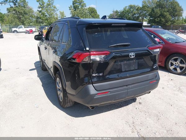 2019 TOYOTA RAV4 LE