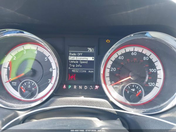 2012 DODGE GRAND CARAVAN SXT — I7