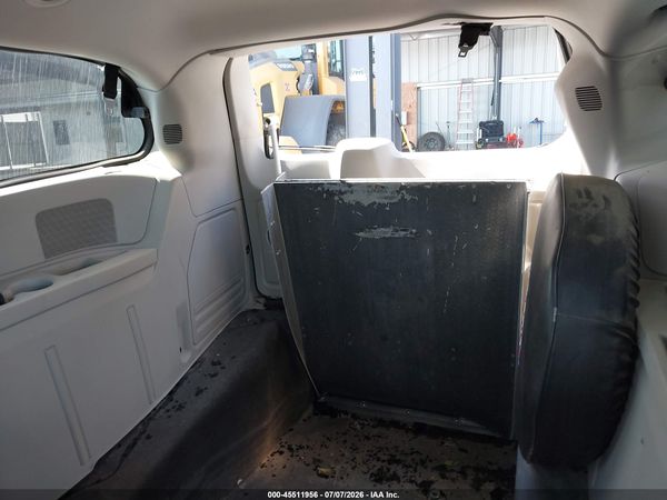 2012 DODGE GRAND CARAVAN SXT — I153