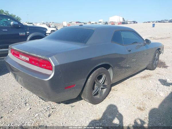 2012 DODGE CHALLENGER SXT