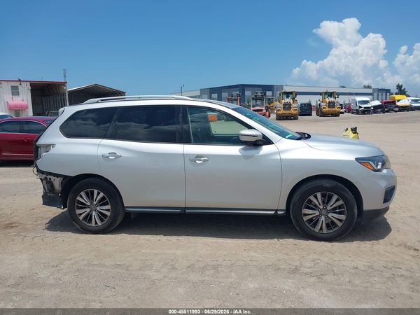 2019 NISSAN PATHFINDER SL