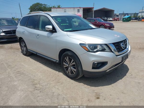 2019 NISSAN PATHFINDER SL