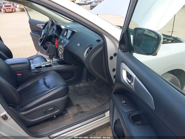 2019 NISSAN PATHFINDER SL