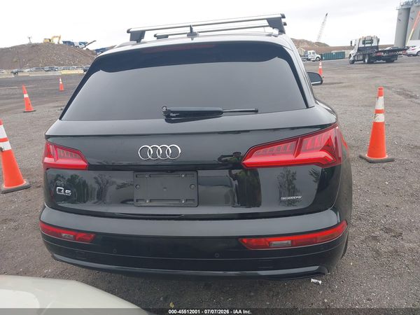 2020 AUDI Q5 quattro Premium