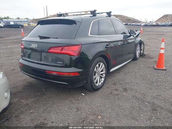 2020 AUDI Q5 quattro Premium