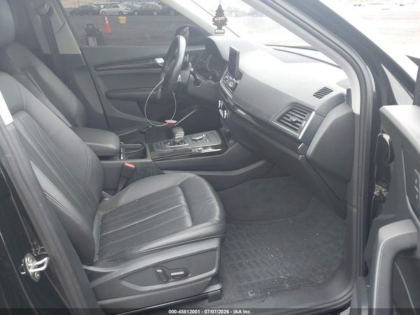 2020 AUDI Q5 quattro Premium