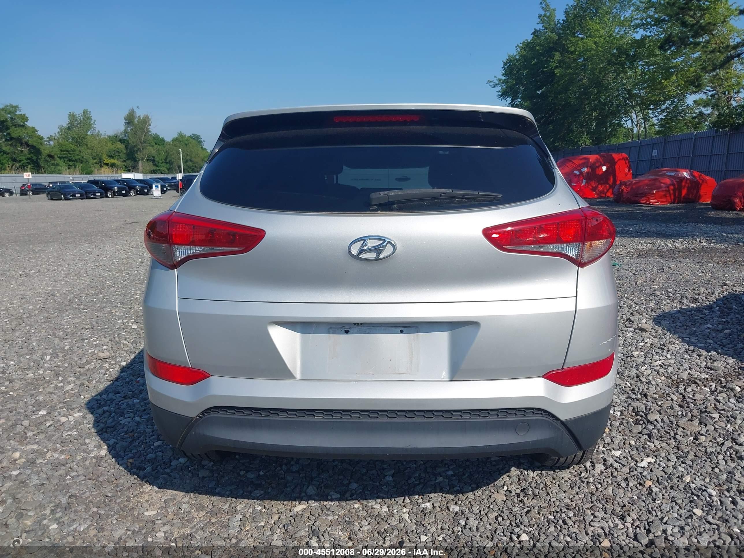 2018 HYUNDAI TUCSON SE