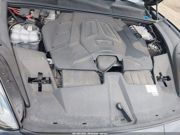 2024 PORSCHE CAYENNE