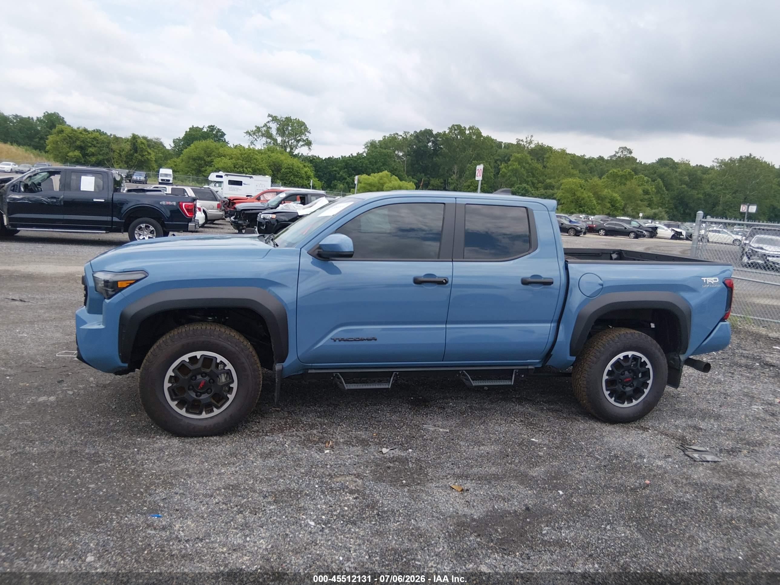 2026 TOYOTA TACOMA TRD OFF ROAD