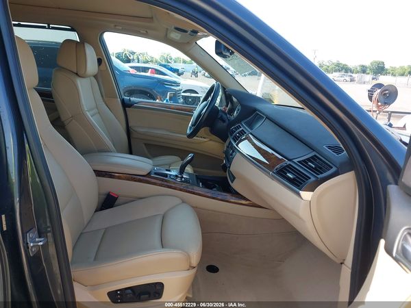 2013 BMW X5 — I5