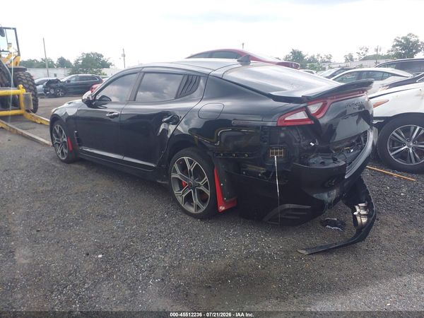 2018 KIA STINGER GT1