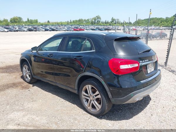 2015 MERCEDES-BENZ GLA 250 4MATIC