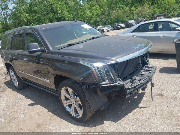 2016 CADILLAC ESCALADE PLATINUM